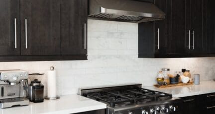 An kitchen in a home that has been staged.