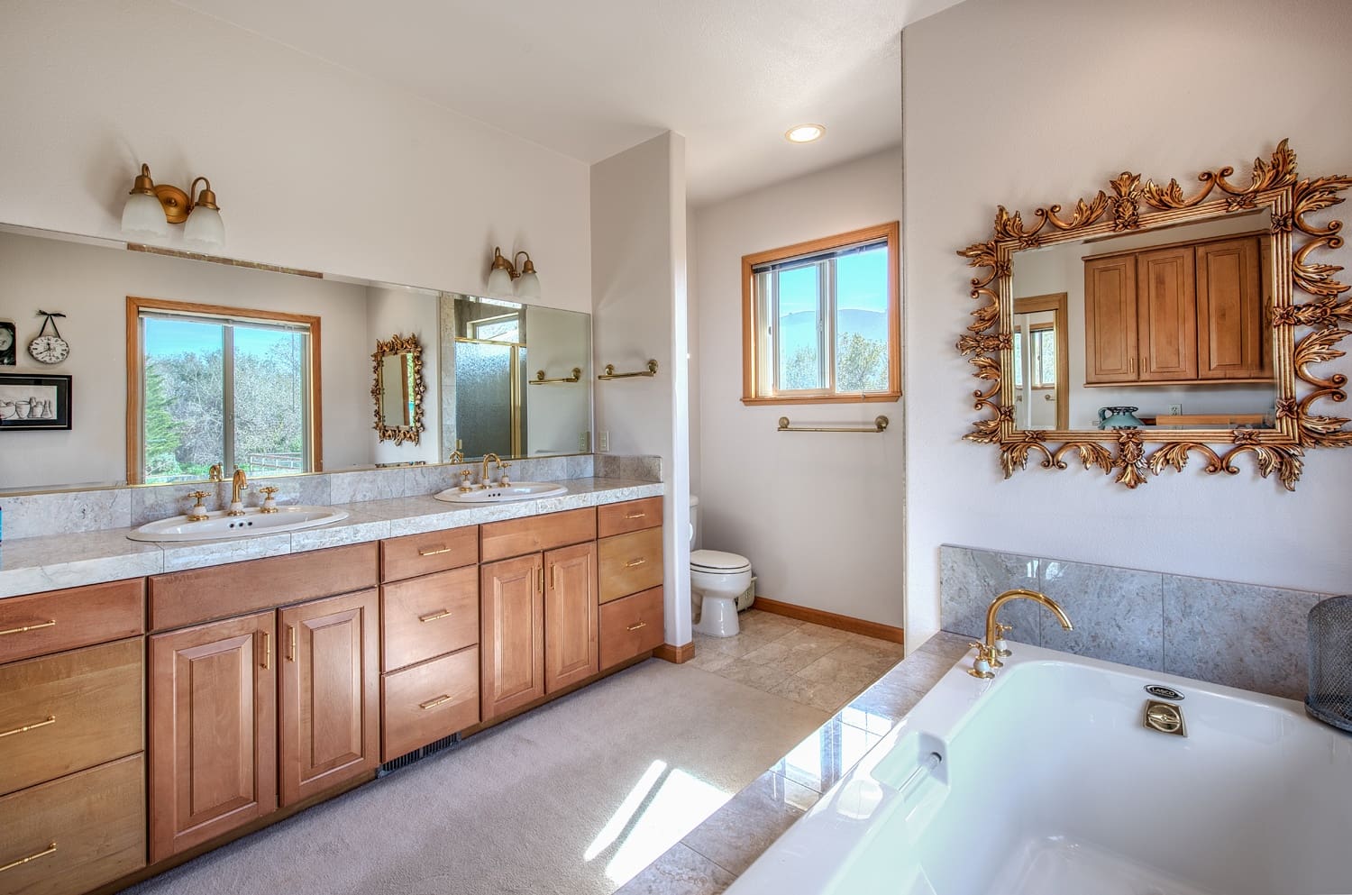 how to take real estate photos (professional)