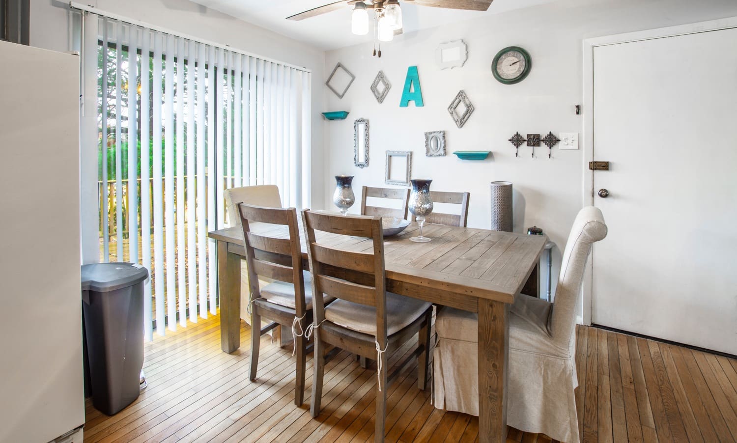 Dining room in home that has been staged.