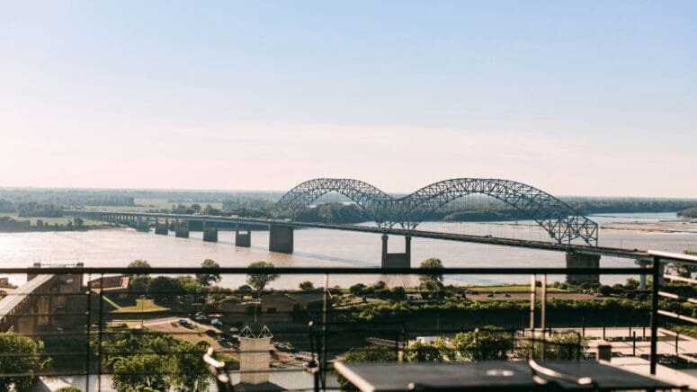 View of the Memphis bridge in Memphis, TN where you can sell a house fast