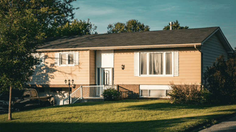 An image of a suburban home that represents the cost of moving house