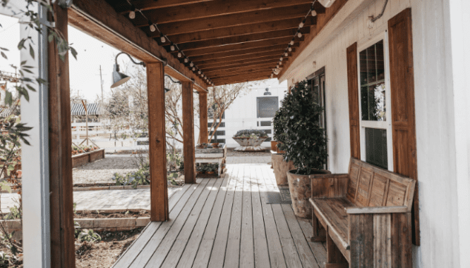 A front porch with curb appeal.