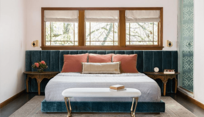 A bedroom using 2020 home design trends.