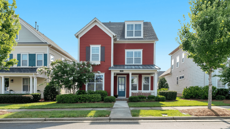 A mortgage rate lock house