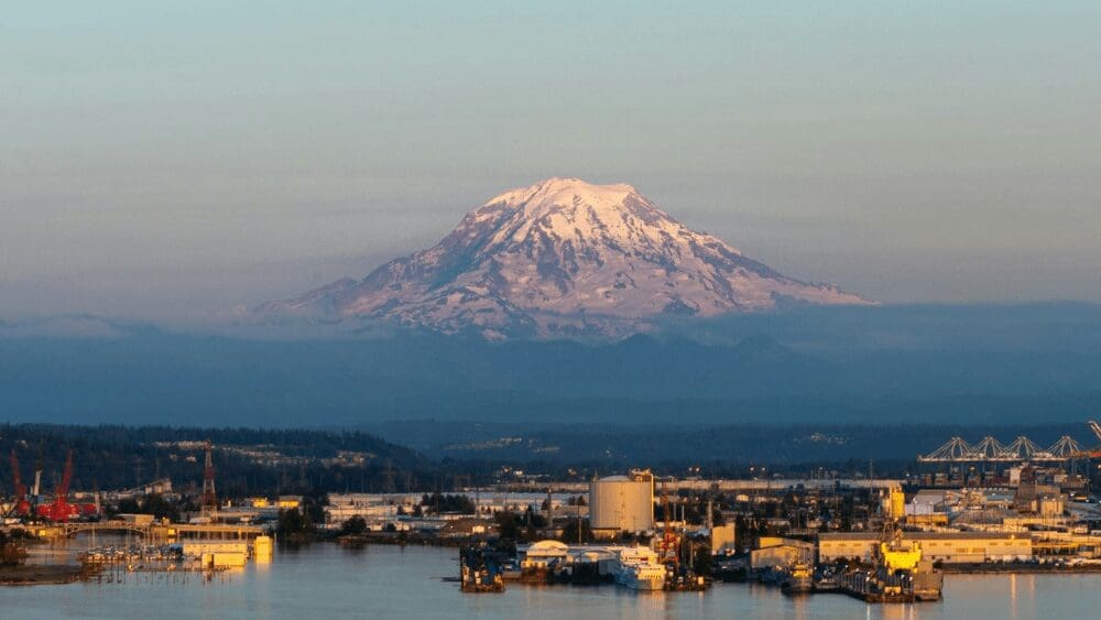 The city of Tacoma, where you can sell your home.