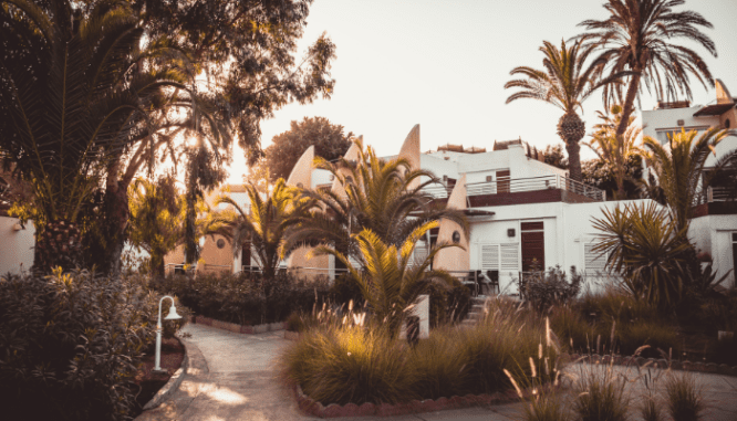 A home with curb appeal that will be selling.