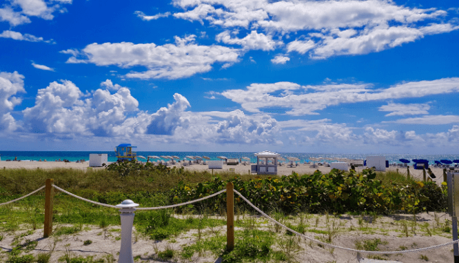 A beach near a house you can sell in Florida.