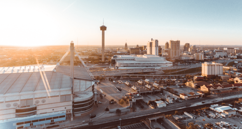 A view of San Antonio, where you can sell a house.