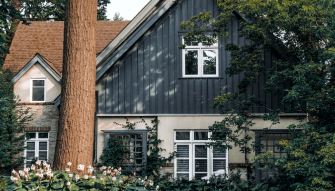 An image of a house to demonstrate a home buying timeline checklist.