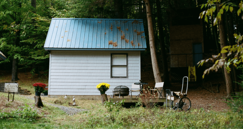 A example of a tiny house, which you can buy.