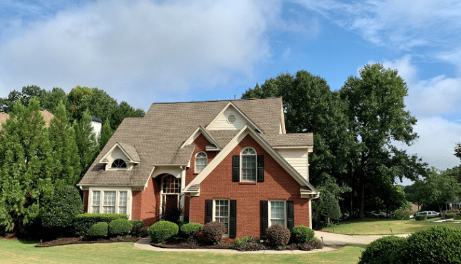 An image of a home to demonstrate the differences between a sellers vs buyers market.