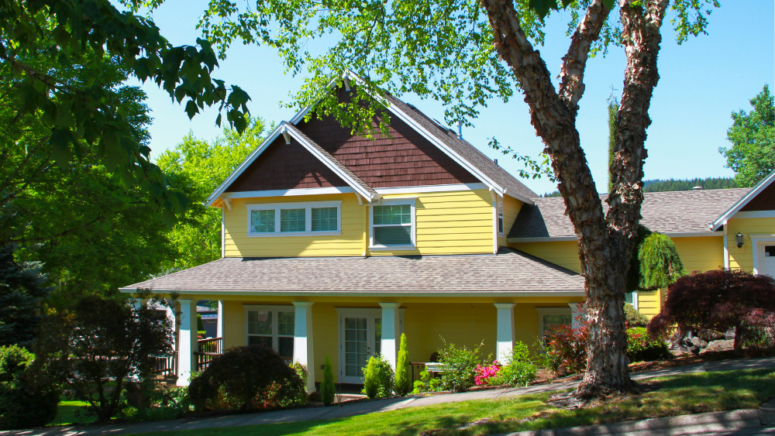 An image of a single-family home representing properties bought by cash home-buying companies.