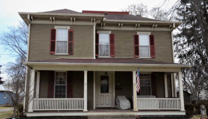 A house that might interest a direct home buyer.