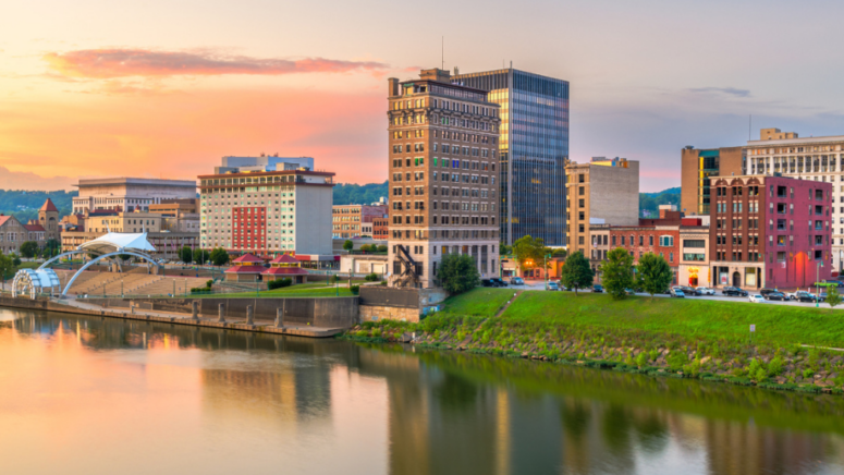 A view of Charleston, West Virginia, where homeowners may be looking to sell their house by owner.