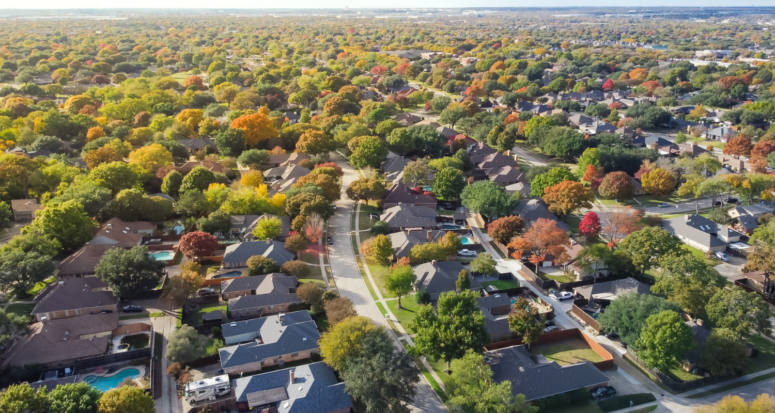 An aerial view of homes in Texas where buyers are flipping houses.