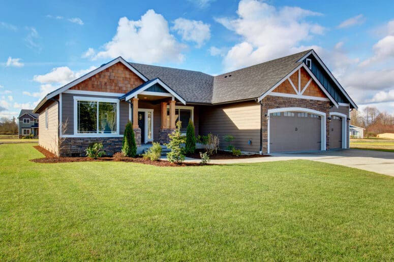A picture of a house owned by a divorcing couple who want to sell the home while preserving the tax benefits.