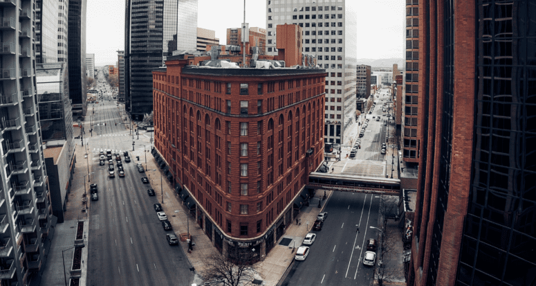 Picture of cash company building in Colorado