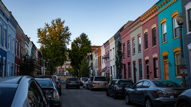 An image of a neighborhood in Washington D.C. that represents how to sell a house fast