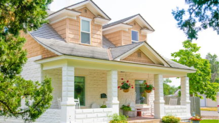 The front exterior of a Eastern Montana home that could sell fast with several cash offer options