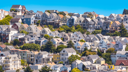 View of houses in the USA that represents CMA