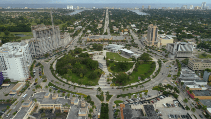 Aerial view of Hollywood, Florida, where homeowners may be interested in the services of a we buy houses company