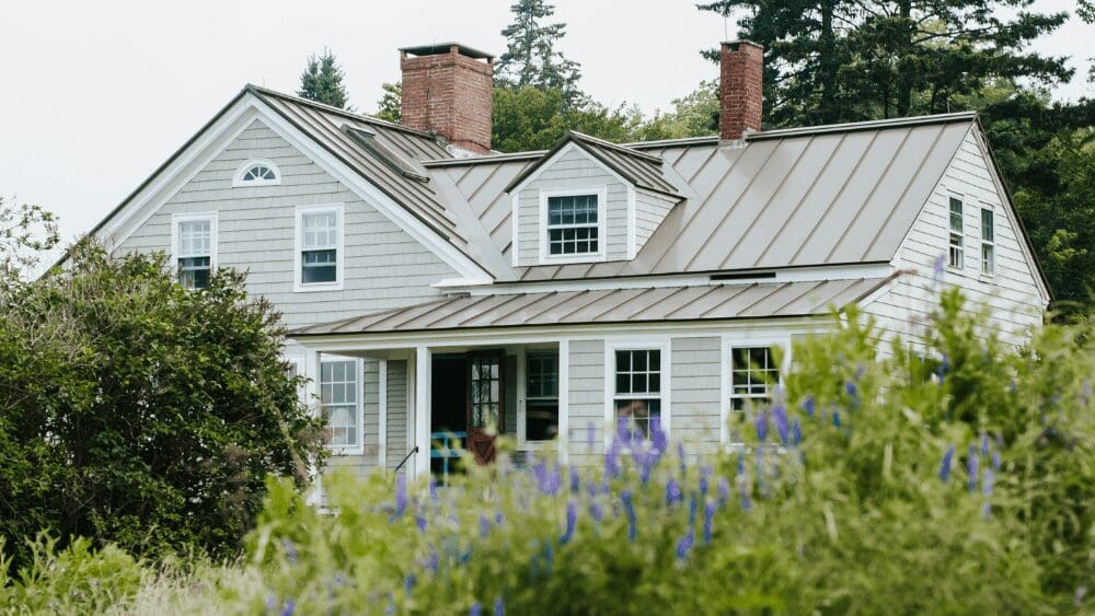 Selling a Home at Auction: Pros, Cons, and How to Get Started