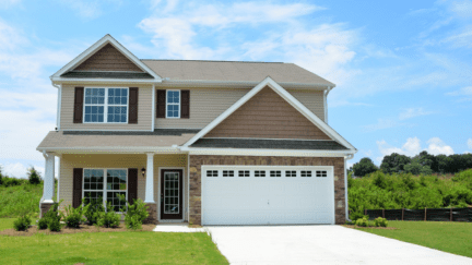 An image of a house that is sold with the help of a transaction broker