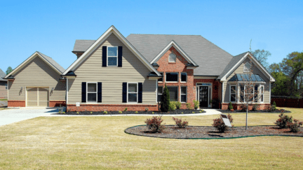 A photo of a house that can represent We Buy houses for cash