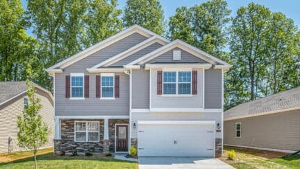 An image of a house that was sold to a we buy houses company in Odenville