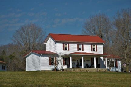 An image of a house that can represents asbestos sidings on home