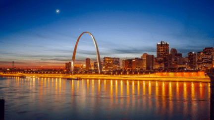 View in St. Louis, where homeowners can sell their house to cash home buyers