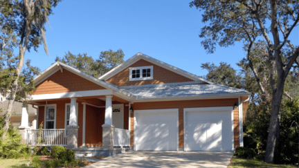 an image of a house in New Port Richey, where home sellers can choose to sell their house to a we buy houses company