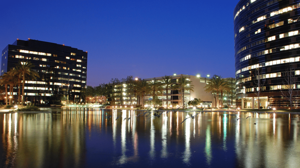 How to Find Cash Home Buyers in Orange County for a Hassle-Free Home Sale