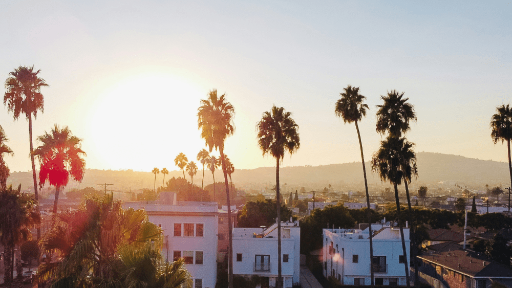 How to Find Cash Home Buyers in California for a Hassle-Free Home Sale