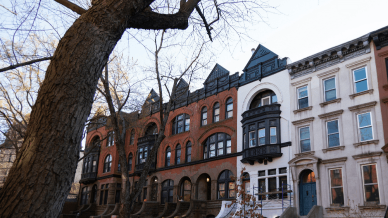 Residential area in NYC, where home buyers can use the services of a hard money lender for their home buying needs