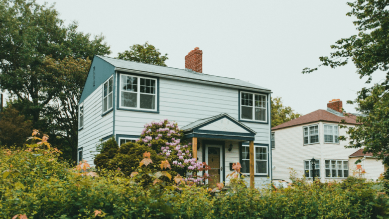 An image of a home to represent how to calculate home equity