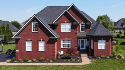 A house that has been purchased with a closing cost in Nevada