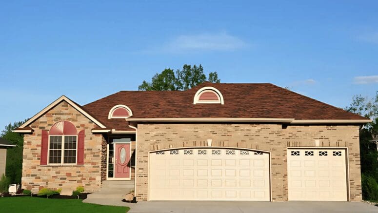 a home located in Palmdale where homeowners have the option to sell their home to a we buy houses company