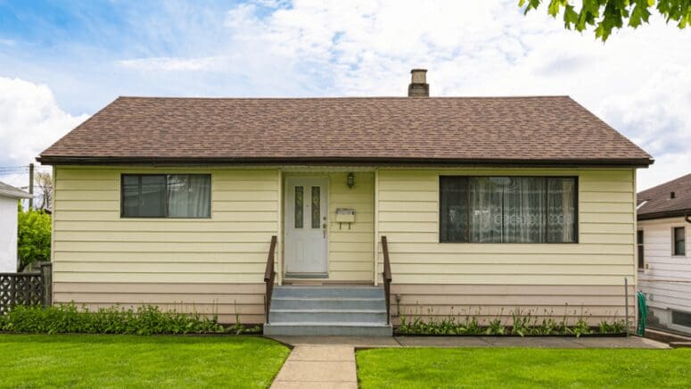 a home located in Sioux City where homeowners have the option to sell their home to a we buy houses company