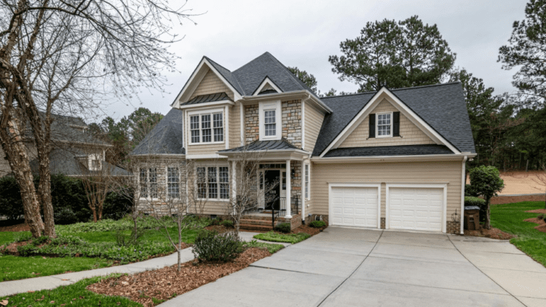 A home in Centennial where homeowners can sell their home to a we buy houses company