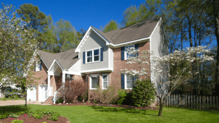 A home that an owner might sell to cash home buyers in Lynn