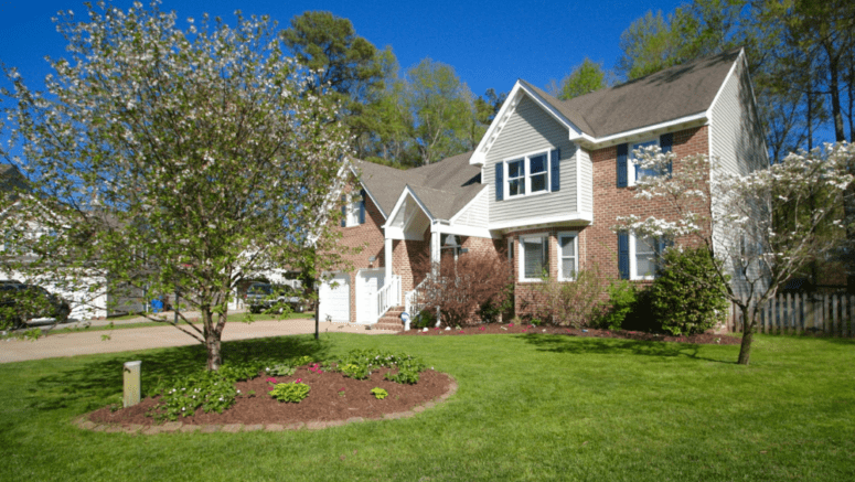 A home that an owner might sell to cash home buyers in chesapeake