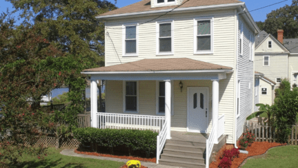 A home whose owner asks whether Opendoor is worth it