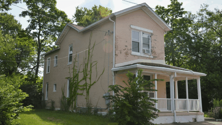 A house an owner might want to sell for cash in Elk Grove
