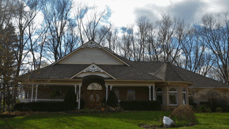 A house that an owner might want to sell for cash in Atascocita