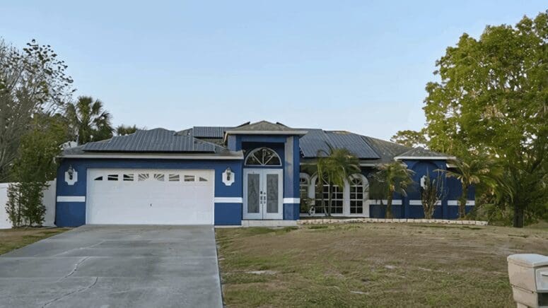 A house in Lake Charles, where home sellers can choose to sell for cash