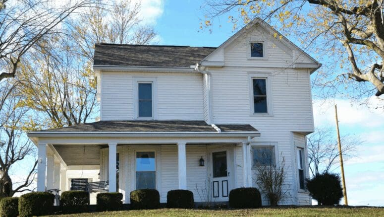 A house that an owner might sell to we buy houses companies in Altamonte Springs