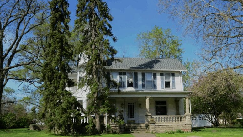 A house that an owner might sell to we buy houses companies in Cutler Bay