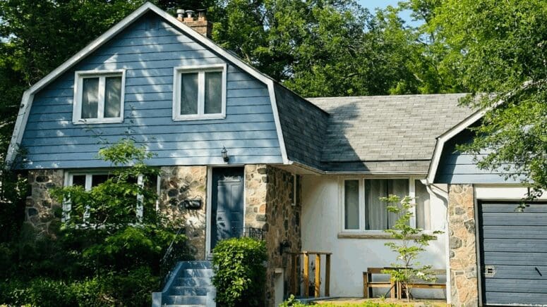 A house for sale in Missouri whose seller needs to fill out the seller disclosure form