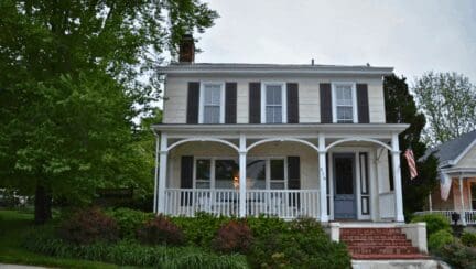 An image of a house in New Jersey that cash home buyers in nj might be interested in